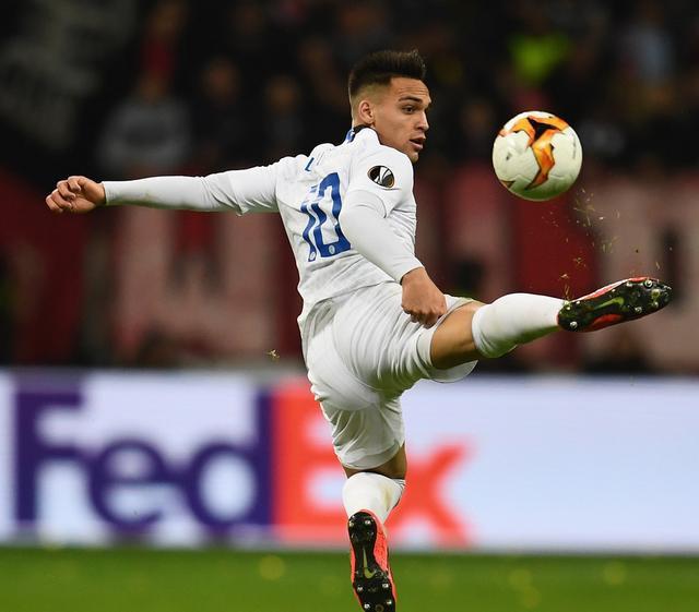 包含赛地聚焦:社区盾清晨热度飙升,阿贾克斯手感冰凉,更衣室稳定,纪律约束更严格的词条 包含赛地聚焦:社区盾清晨热度飙升,阿贾克斯手感冰凉,更衣室稳定,纪律约束更严格的词条